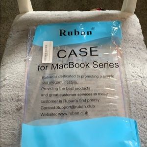 Brand New Macbook case, Clear